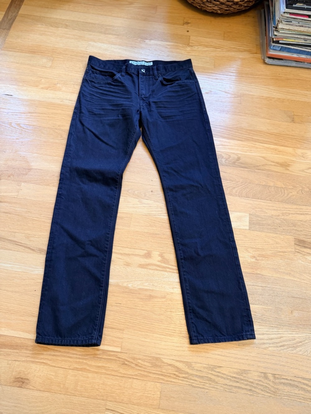 Men's Size 31x32 "Express"  Dark Black Straight Jeans GUC ❤️